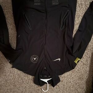 Nike “Run The Night” Men’s running jacket